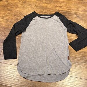 Roots Kids Long Sleeve Gray and Black Tee